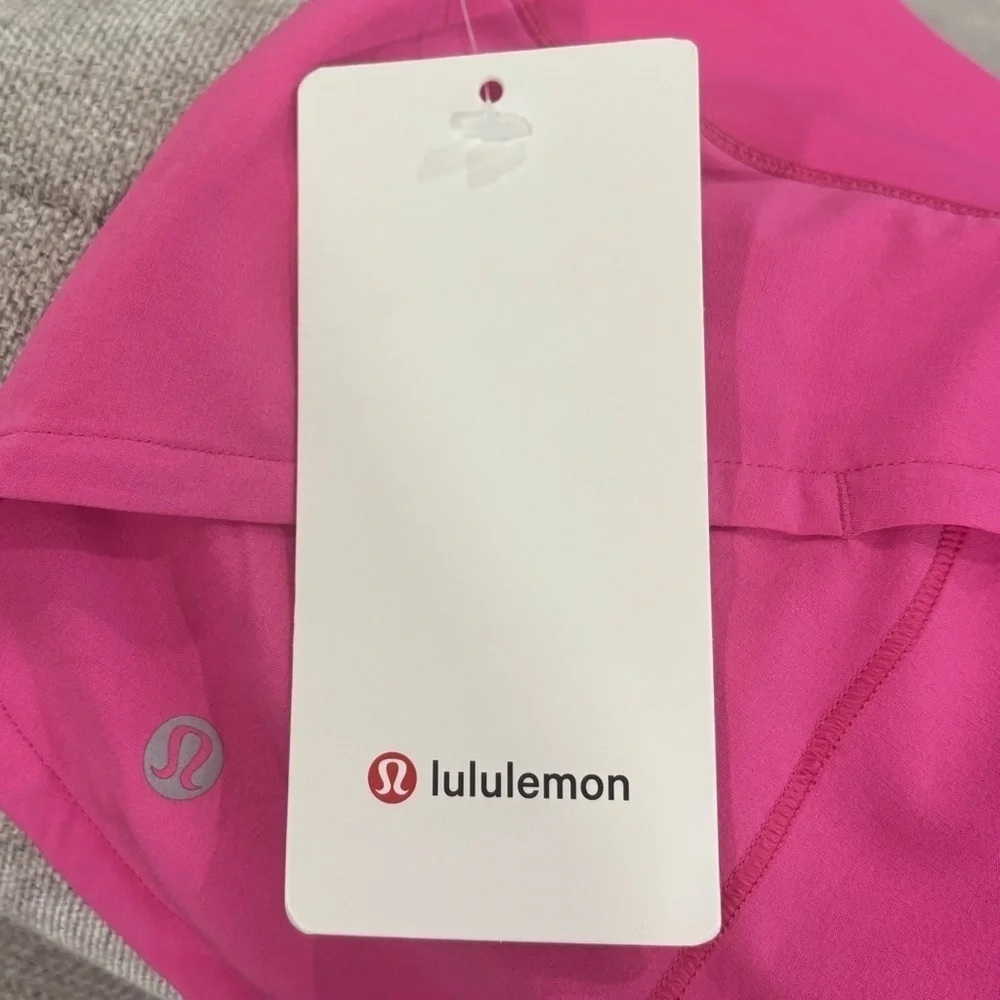 NWT Lululemon Speed Up Low Rise Shorts 2.5